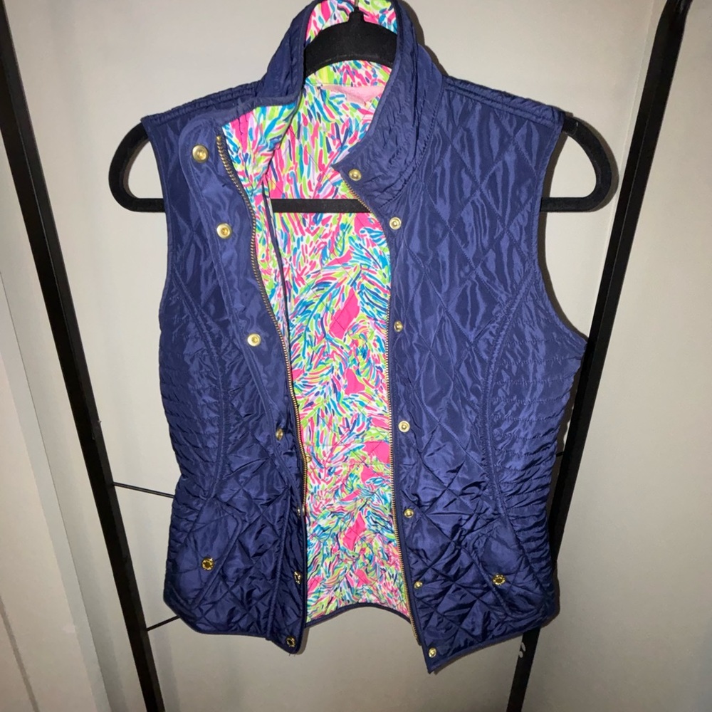 Lilly Pulitzer Quilted Navy Vest with Colorful Lining size XS